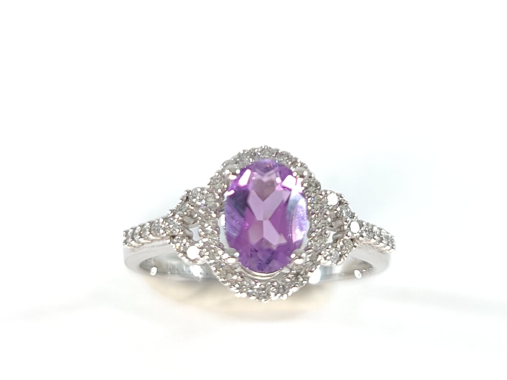 Bague or blanc améthyste+26 pts dia Bague or blanc améthyste+26 pts dia