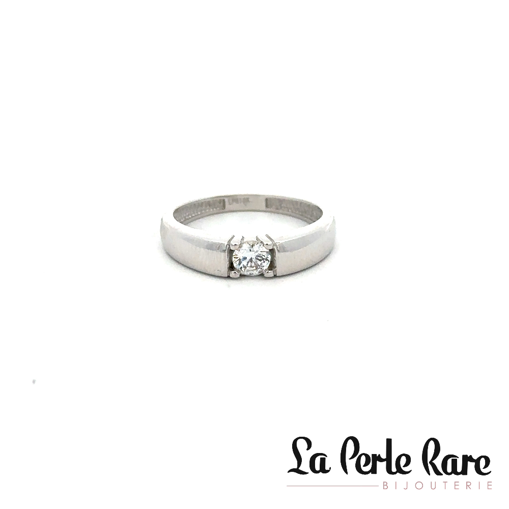 Bague solitaire, or blanc 10 carats, zircon incolore - RDC01-2384-B - Exclusivités