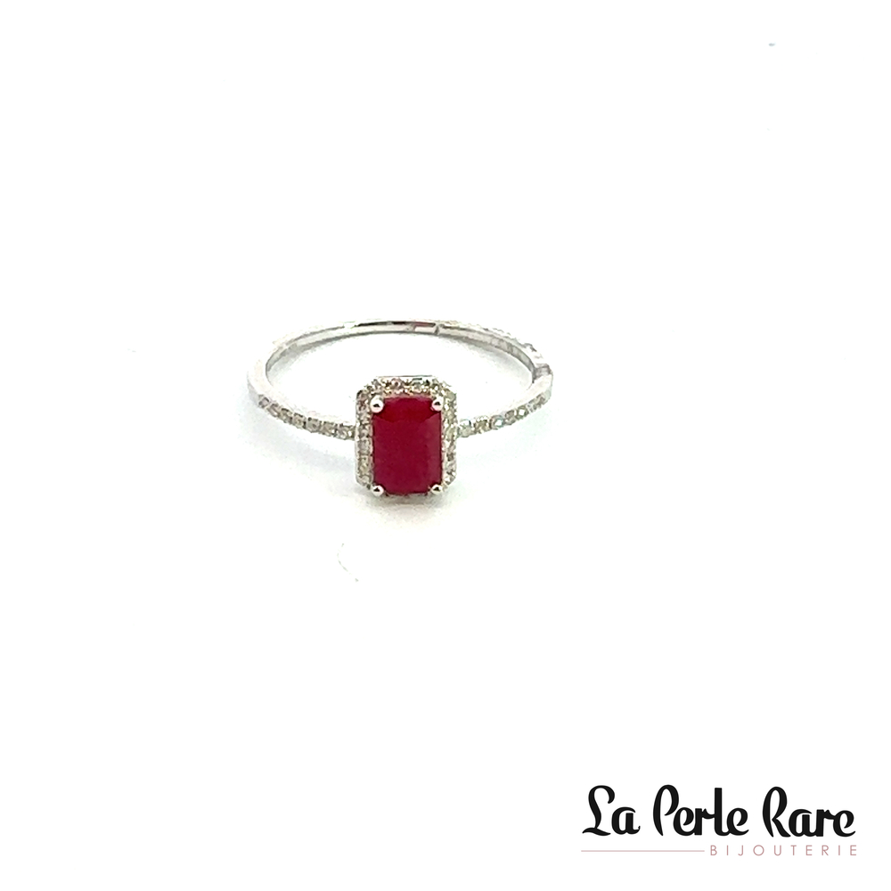 Bague or blanc 14 carats, rubis 71 points, 9 points de diamants total - 7486RUR4WYA11 - Exclusivités