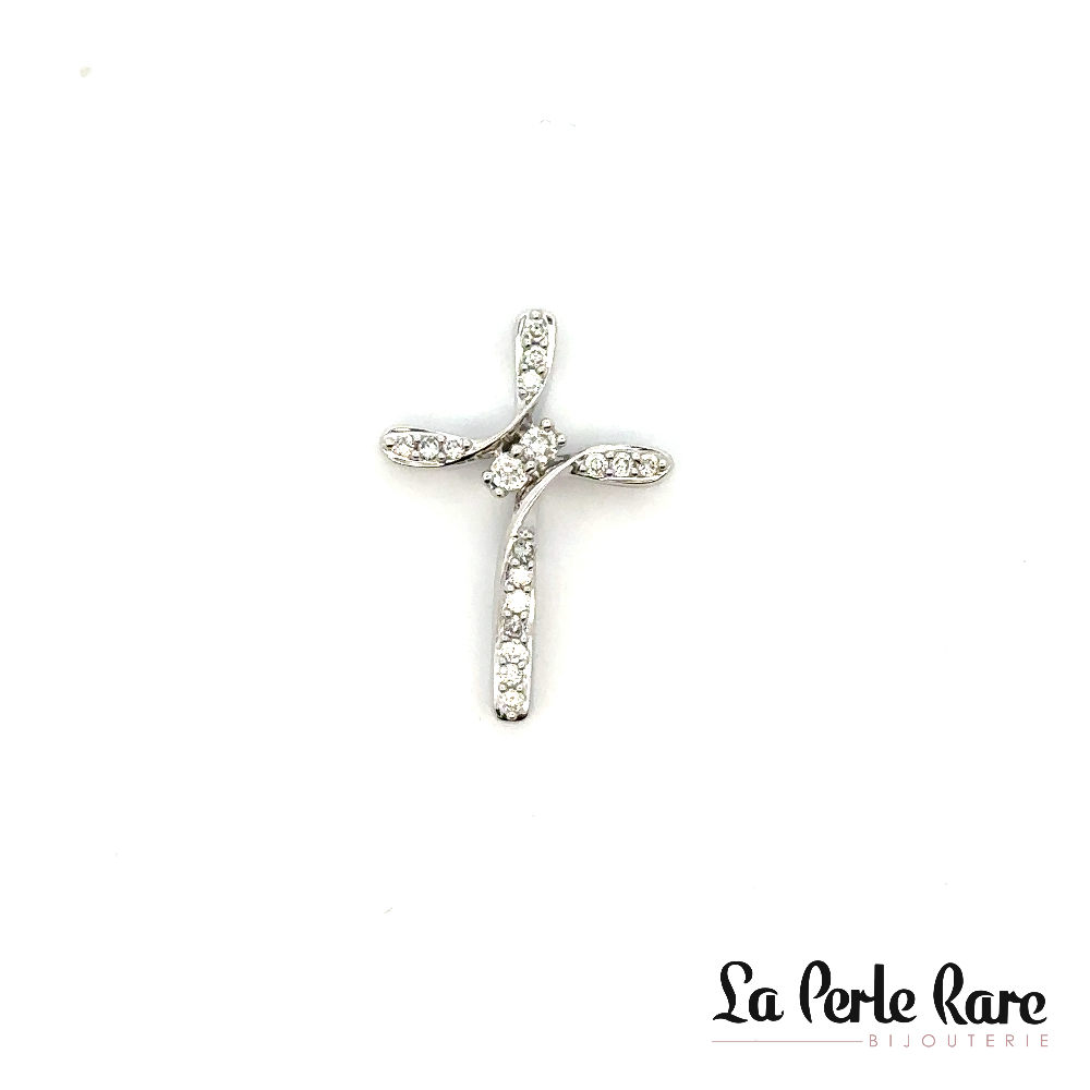 Pendentif croix, or blanc 10 carats, 25 points de diamants total - SKP24376-25NJ - Exclusivités