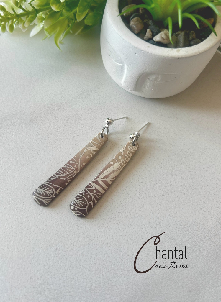 Boucles d'oreilles pendantes Giselle marron, argile polymère, acier inoxydable