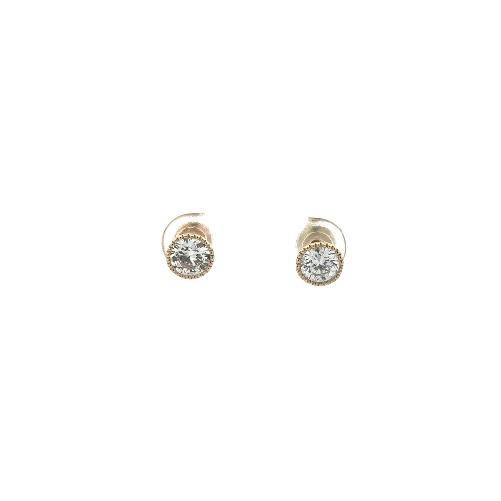 Boucles d’oreilles fixes en or jaune 10 carats avec 100 points de diamants de laboratoire au total