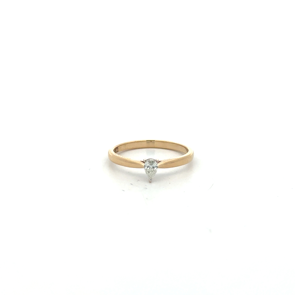 Bague solitaire, or jaune 14 carats, diamant de 15 points, SI/FG