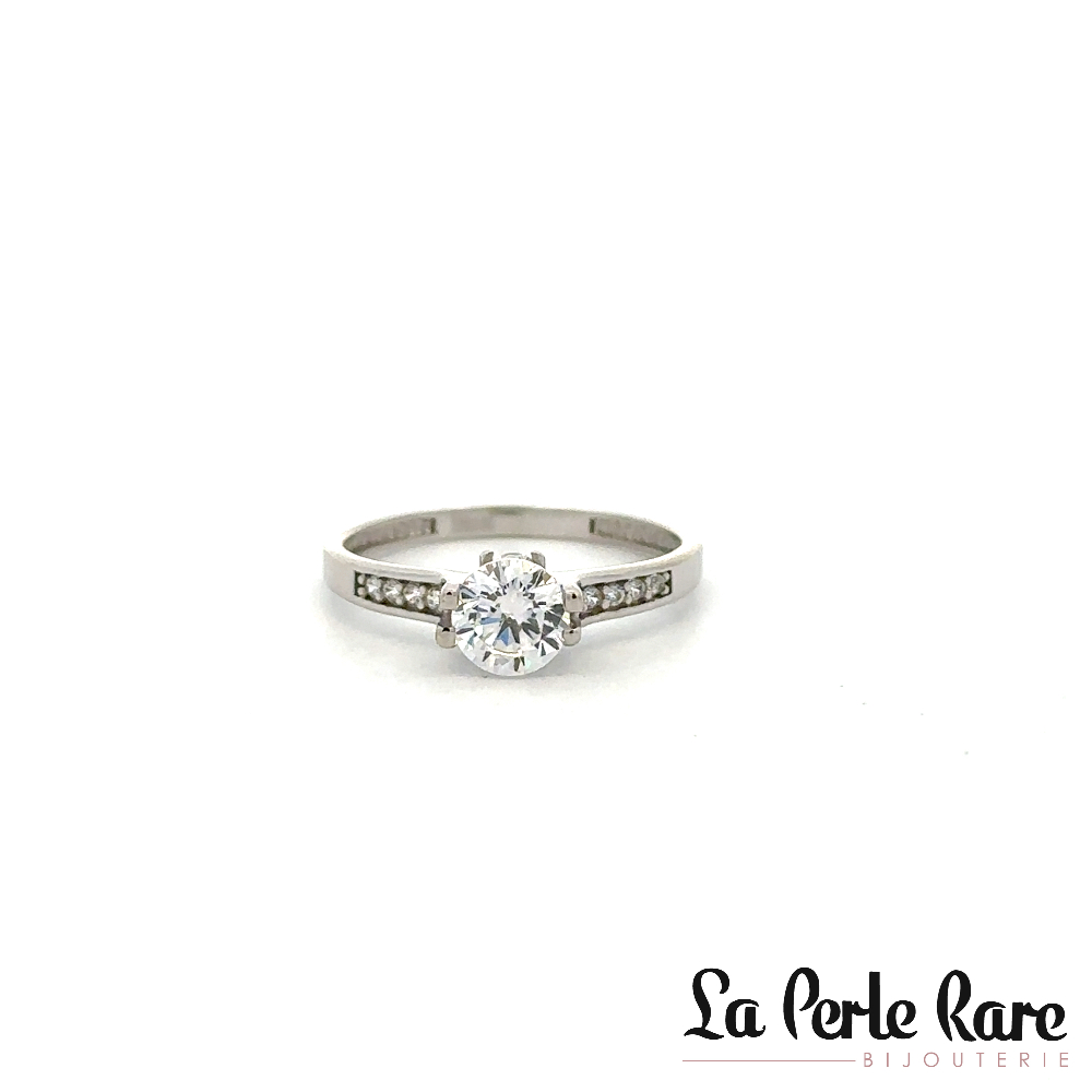 Bague or blanc 10 carats, zircons incolores - RDS01-2554-B - Exclusivités