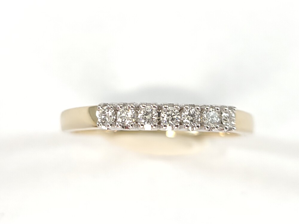 Jonc semi-éternité, or jaune 10 carats, 15 points de diamants total - GM263-15 - Corona