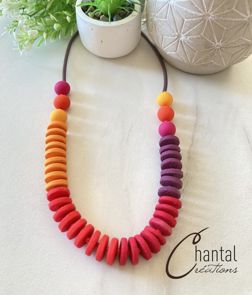 Collier Esther dégradé long, argile polymère, acier inoxydable, tube pvc - 25-CO-2 - Création Chantal