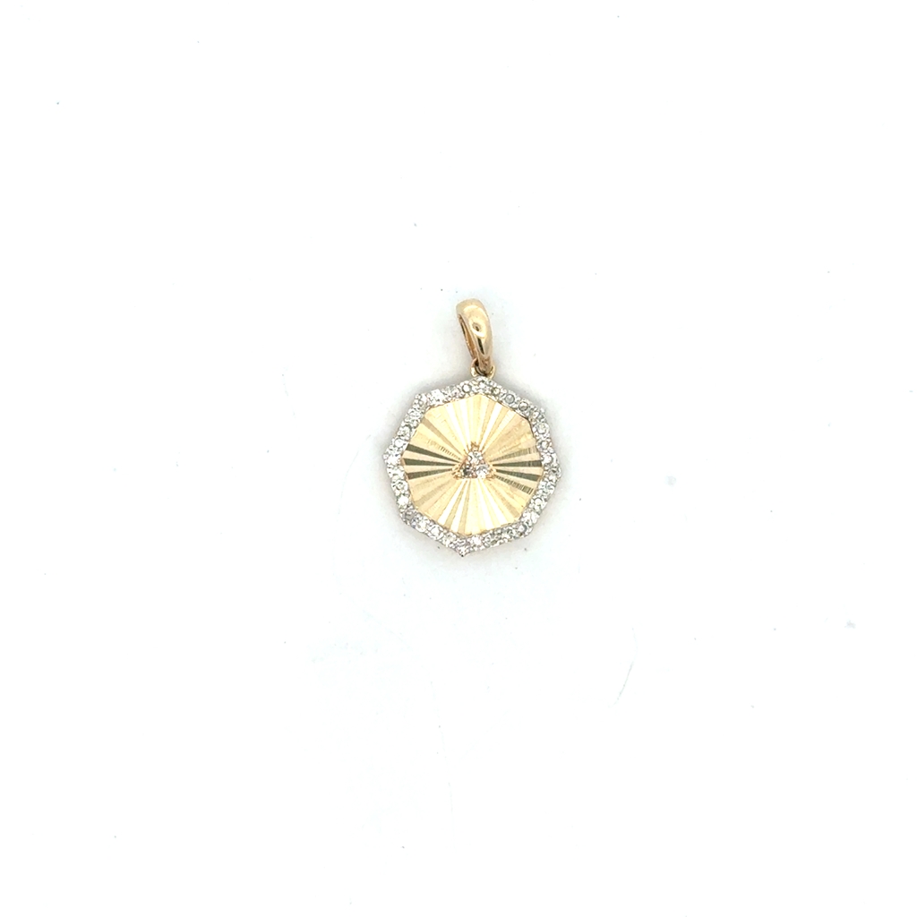 Pendentif en or jaune 10 carats avec 25 points de diamants au total
