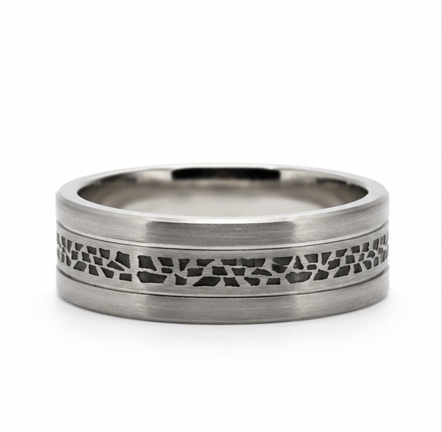 Jonc texturé, or blanc 10 carats