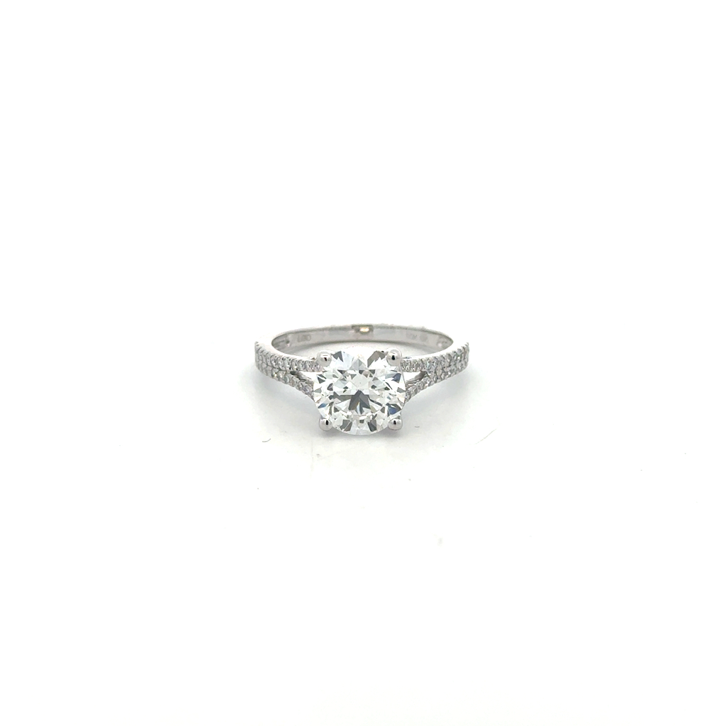 Bague or blanc 10 carats, 225 points de diamant de laboratoire total, VS2/E, certificat