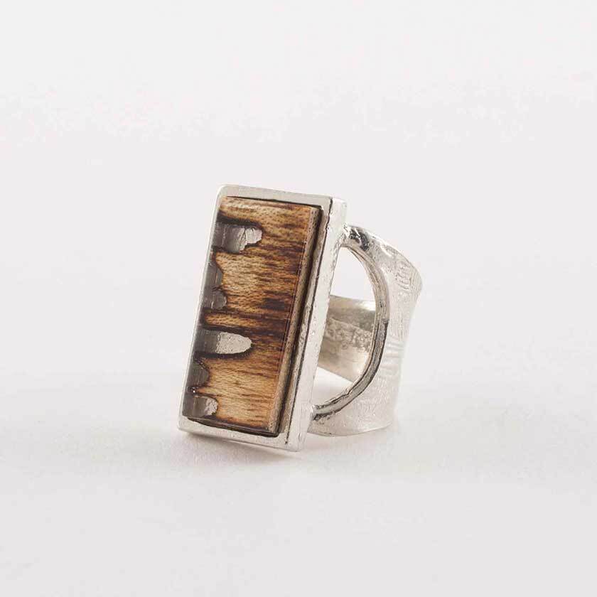 Bague étain bois