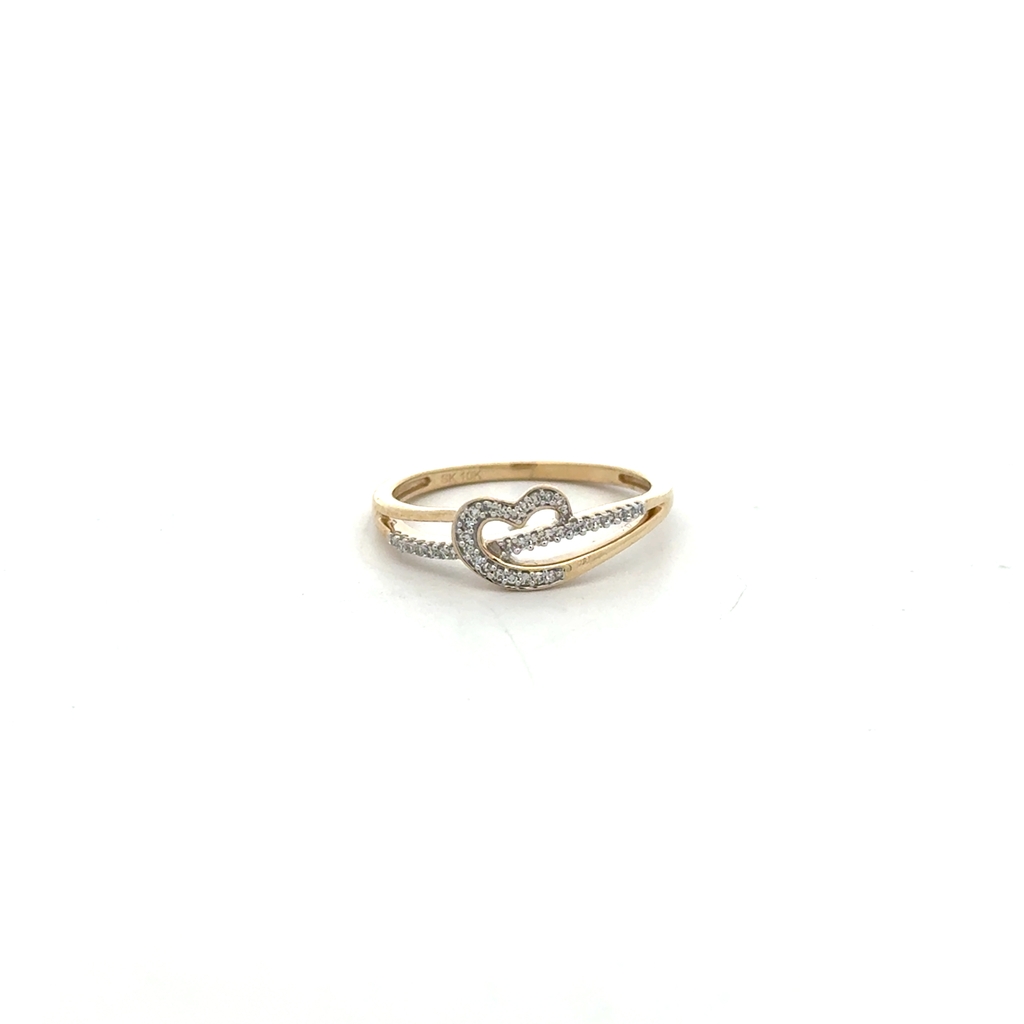 Bague cœur en or jaune 10 carats avec 10 points de diamants au total