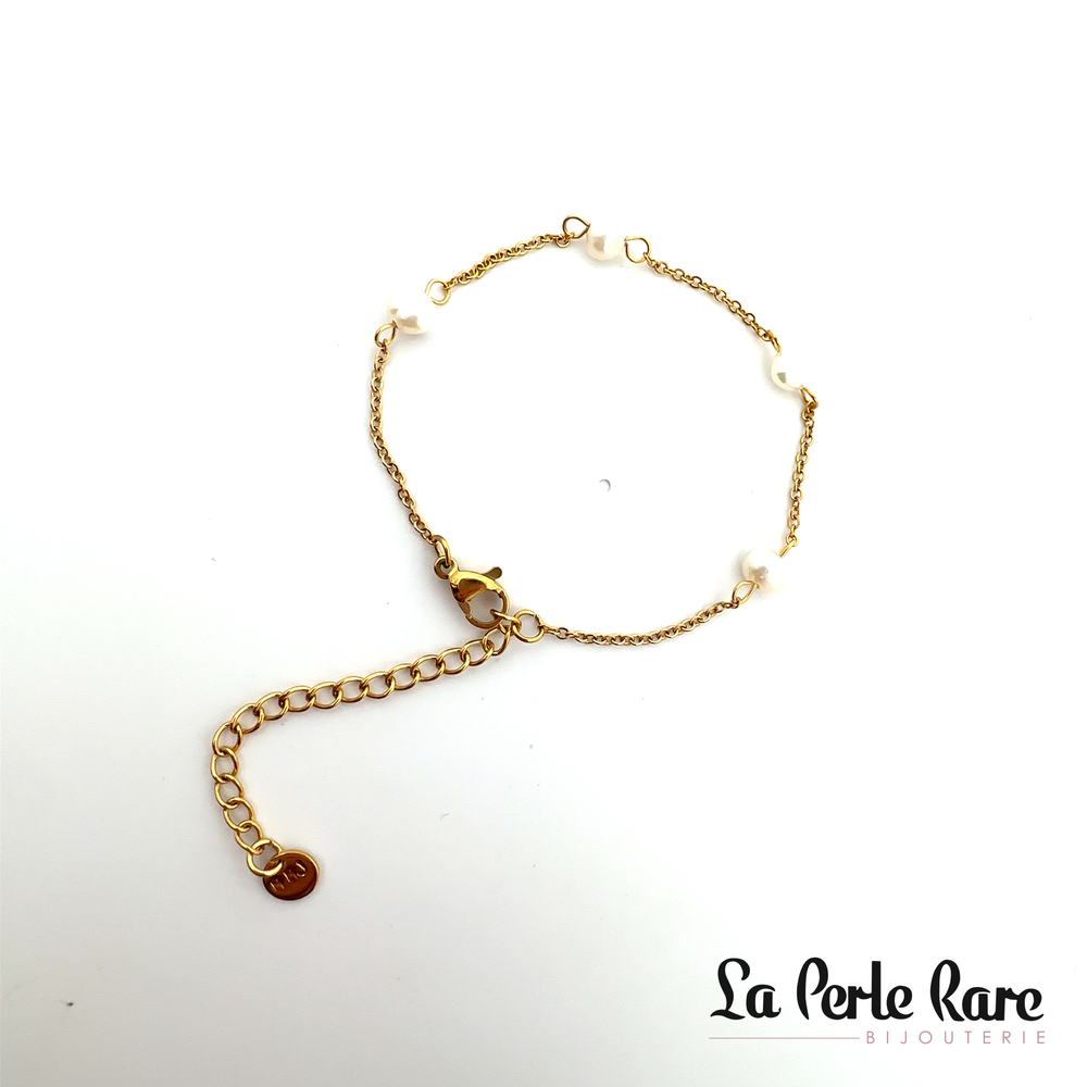 Bracelet acier doré, perles d'eau douce