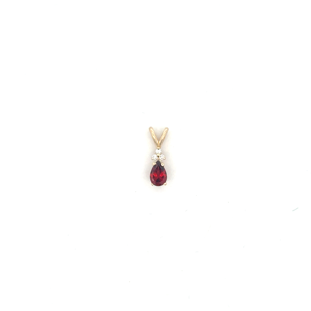 Pendentif or jaune 14 carats, grenat, 3 points de diamant de laboratoire total Pendentif or jaune 14 carats, grenat, 3 points de diamant de laboratoire total