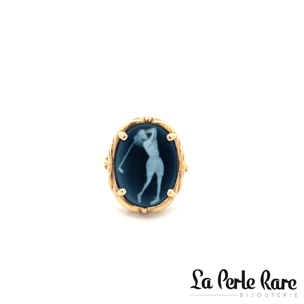 Bague or jaune avec camée golfeuse - 4500232 - Exclusivités