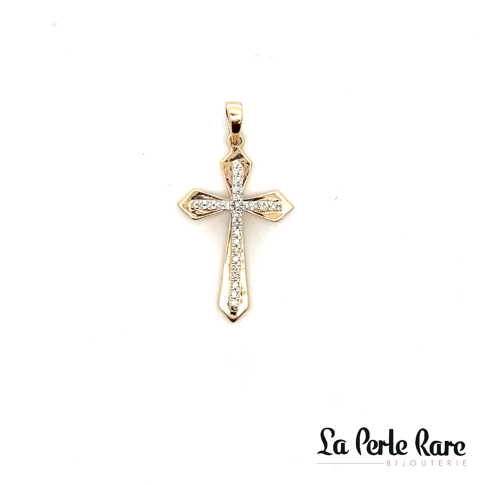 Pendentif croix, or jaune 14 carats, 10 points de diamants total - SKP38185-10 - Exclusivités