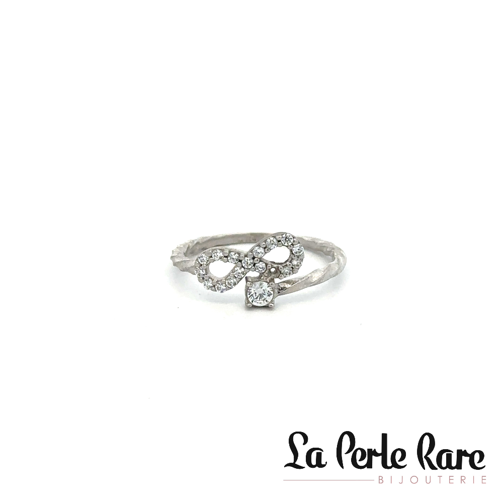 Bague symbole de l'infini, or blanc 10 carats, zircons incolores - RVK-1255-B - Exclusivités