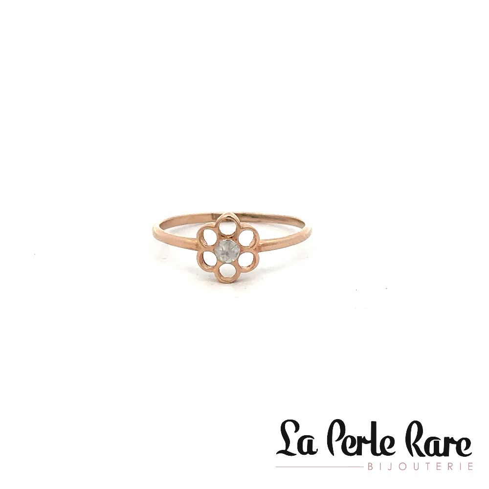 2-tone textured rose gold flower ring 2-tone textured rose gold flower ring