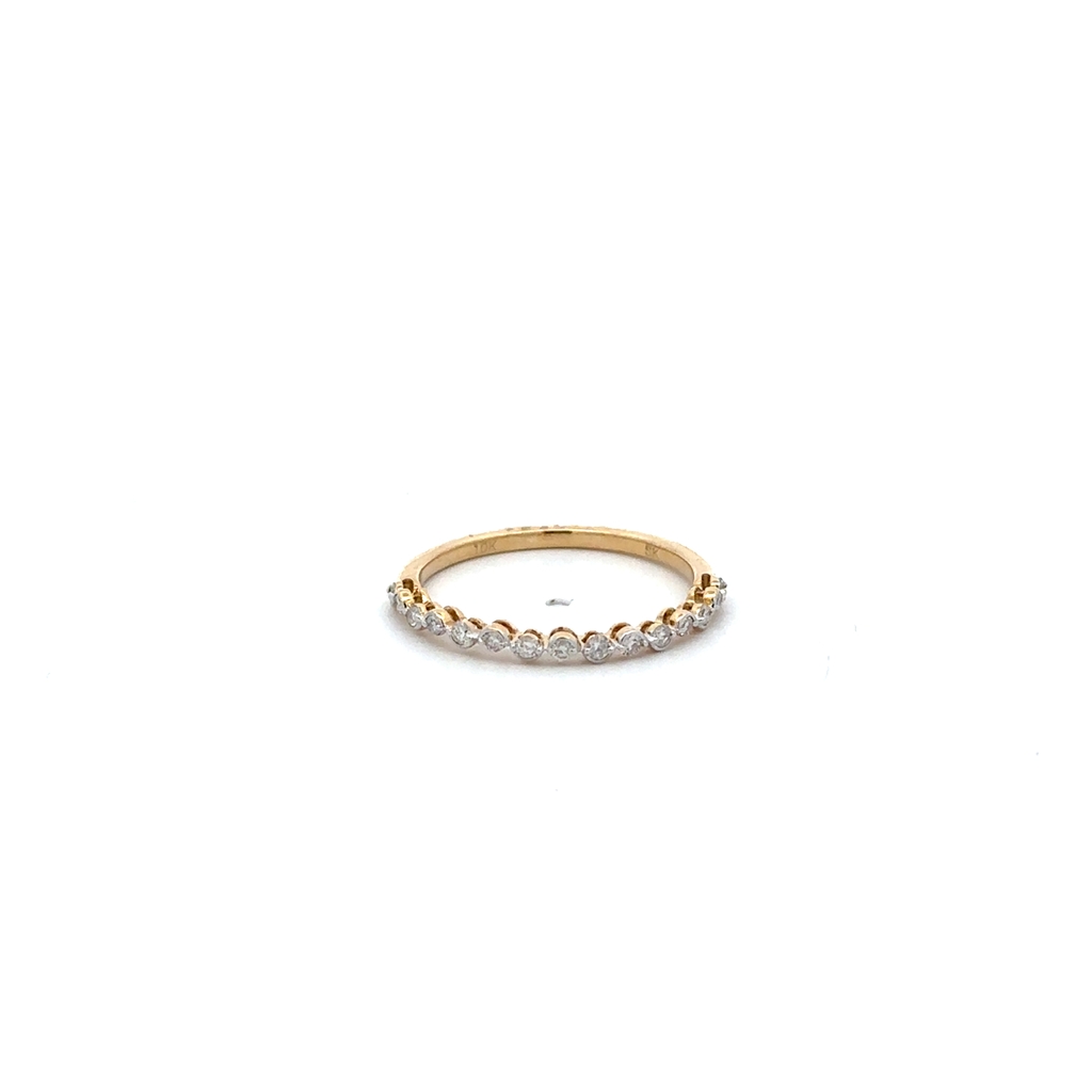 Jonc semi-éternité, or jaune 10 carats, 15 points de diamant total - SKR46627-15 - Exclusivités