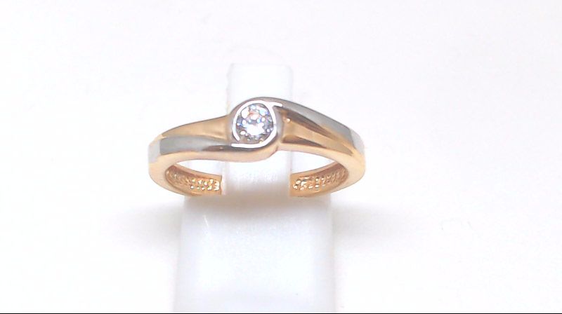 Bague en or 2 tons rose avec zircon Bague en or 2 tons rose avec zircon
