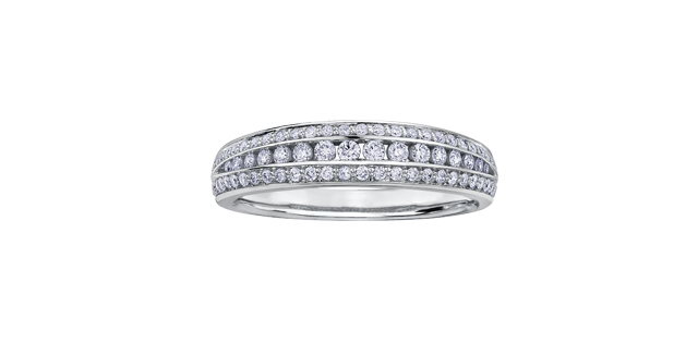 Wh gold semi-eternity with 40 dia pts tot Wh gold semi-eternity with 40 dia pts tot
