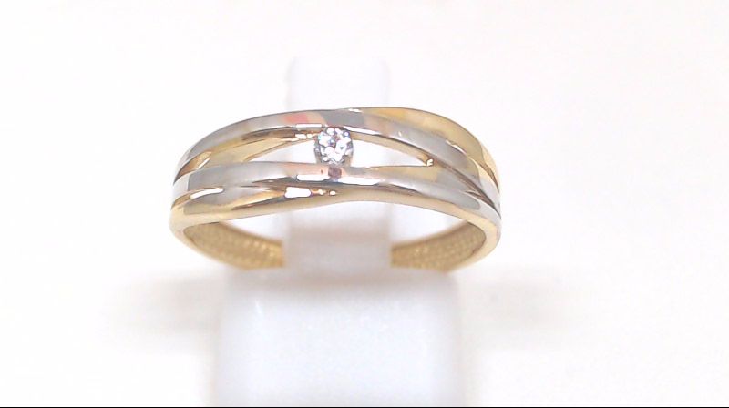 Bague en or 2 tons avec c.z pour femme Bague en or 2 tons avec c.z pour femme